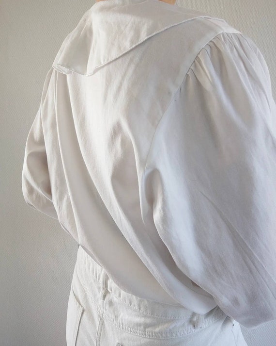 True vintage white cotton blouse with peter pan c… - image 7