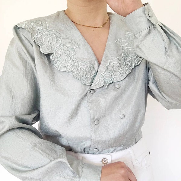 True vintage metallic mint grey double breasted blouse with XXL large sailor collar with roses embroidery 80's 90's Edwardian