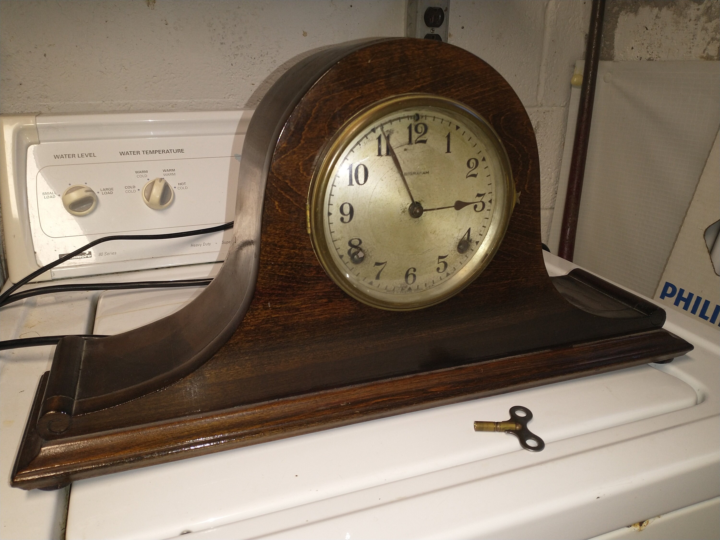Antique Ingraham Duplex Wood Mechanical Mantle Clock. Clock Works and