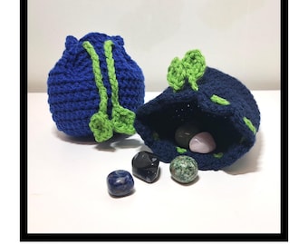 PADRÃO: Bolsa de crochê com cordão e mirtilos | Bolsa de dados com frutas vermelhas | Bolsa para lembrancinhas | (Download em PDF com imagens, termos dos EUA)