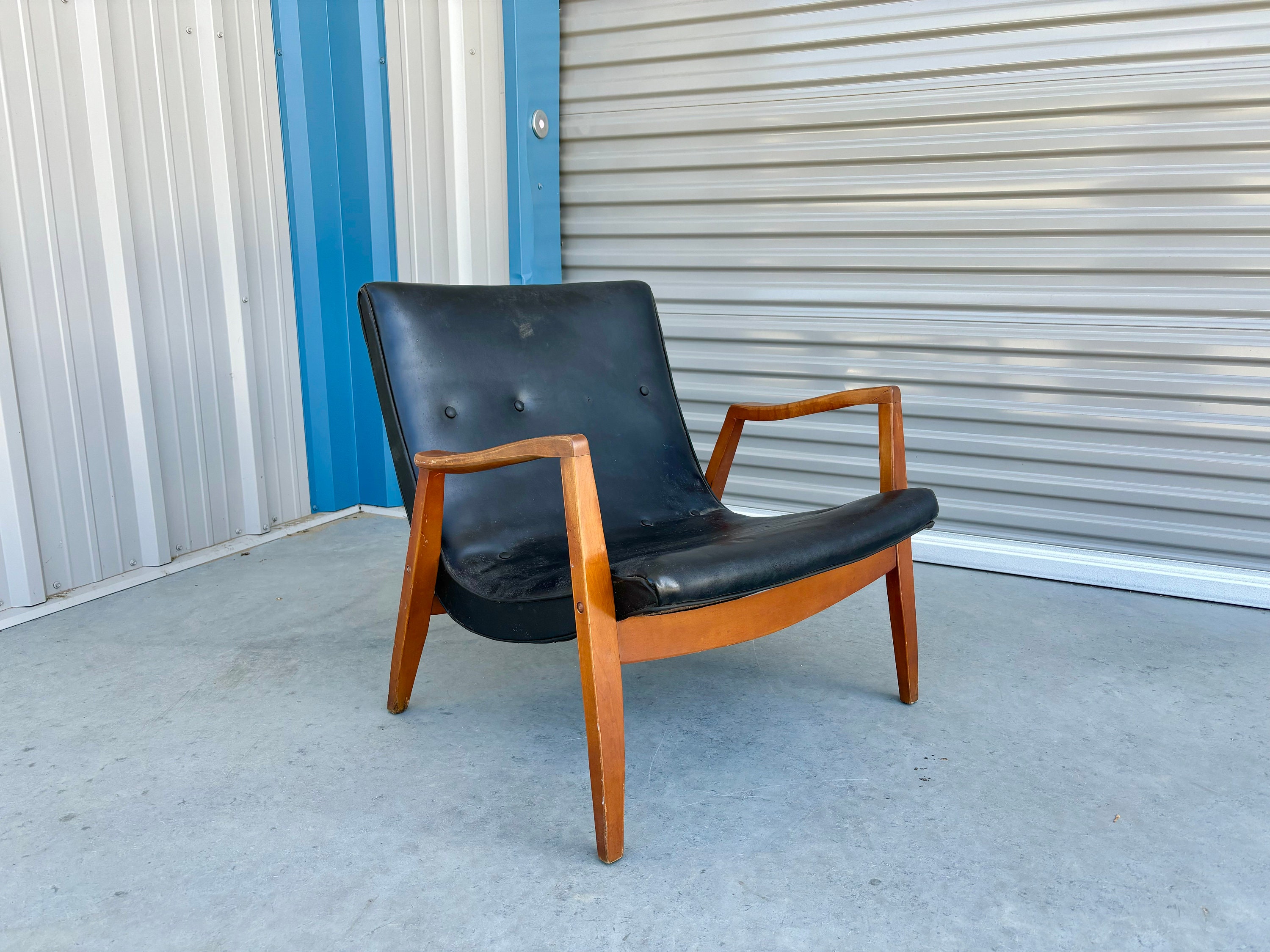 1960s Mid Century Scoop Lounge Chair Designed by Milo Baughman 