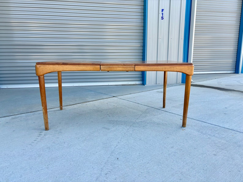 1960s Mid Century Maple Dining Table by Heywood Wakefield image 3