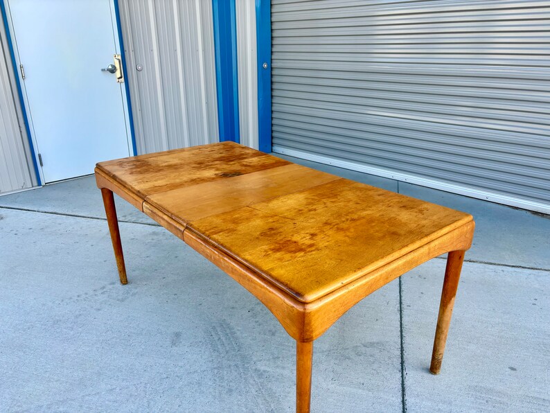 1960s Mid Century Maple Dining Table by Heywood Wakefield image 10