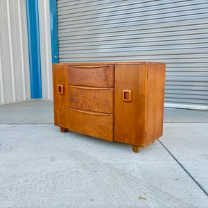 1960s Mid Century Credenza by Heywood Wakefield image 8