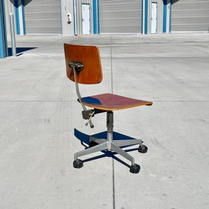 1950s Mid Century Modern Office Chair by Jorge Rasmussen image 2