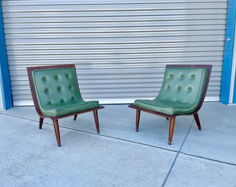 Vintage Scoop Lounge Chairs by Carter Brothers - a Pair