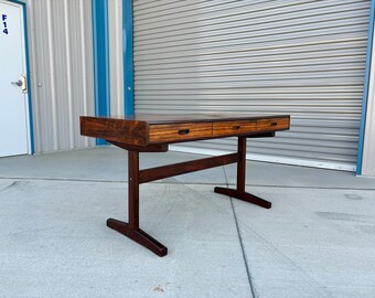 1960s Danish Modern Rosewood Desk by Ganddal Mobelfabrikk