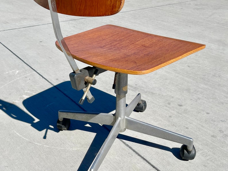 1950s Mid Century Modern Office Chair by Jorge Rasmussen image 8