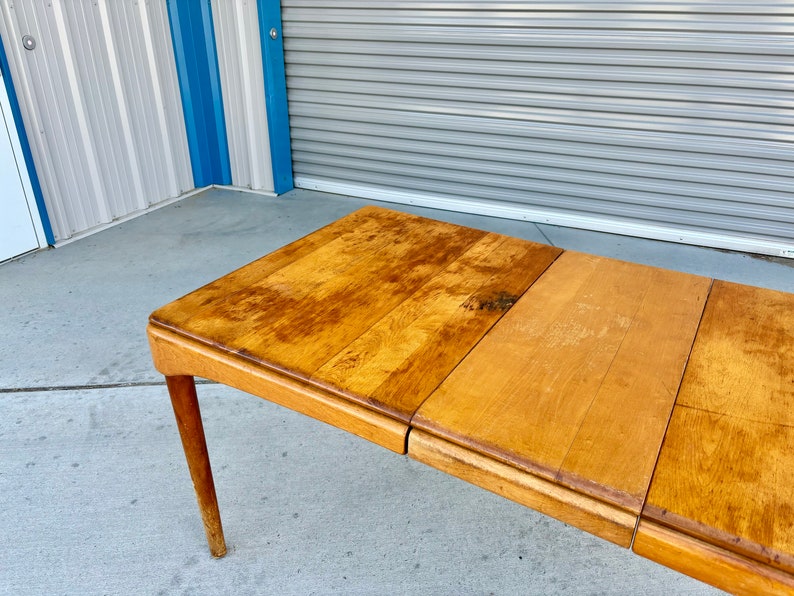 1960s Mid Century Maple Dining Table by Heywood Wakefield image 5