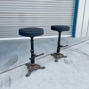 Early 1900s Vintage Heavy Cast Iron Bar Stools a Pair image 3