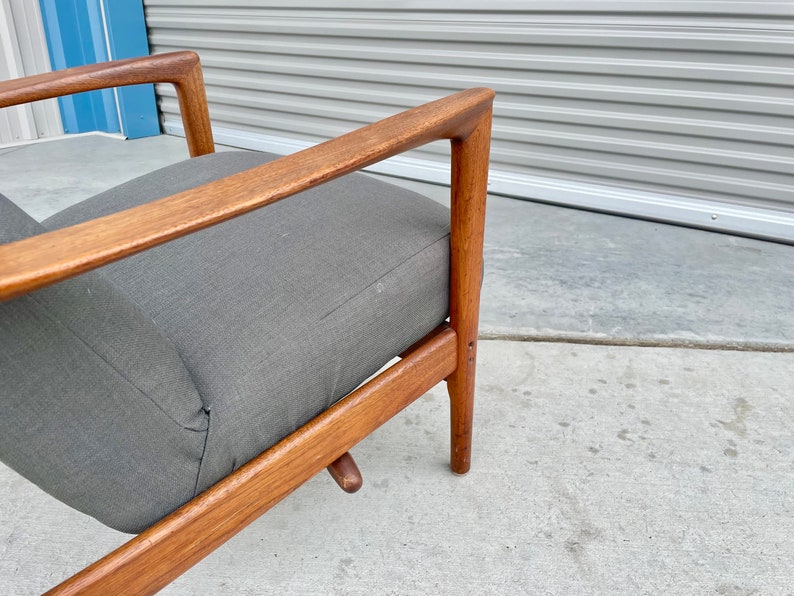 1960s Mid Century Walnut Recliner by Folke Ohlsson for Dux image 8