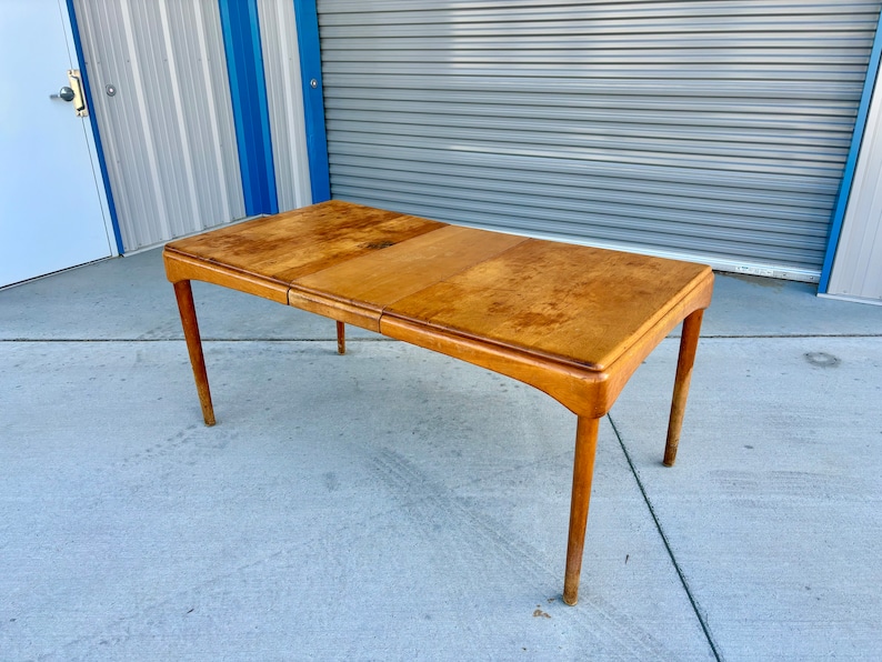 1960s Mid Century Maple Dining Table by Heywood Wakefield image 7