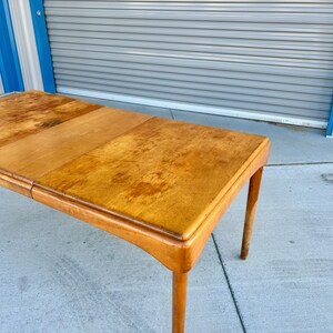 1960s Mid Century Maple Dining Table by Heywood Wakefield image 6
