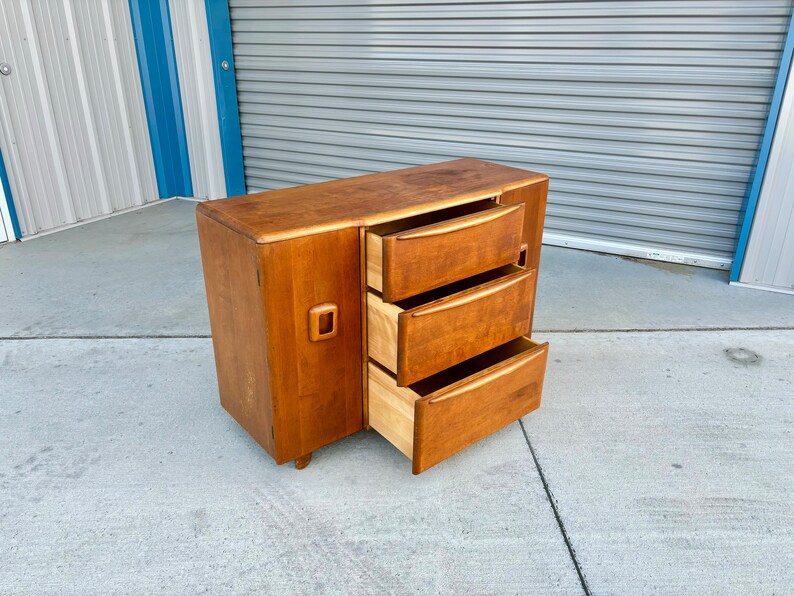 1960s Mid Century Credenza by Heywood Wakefield image 7