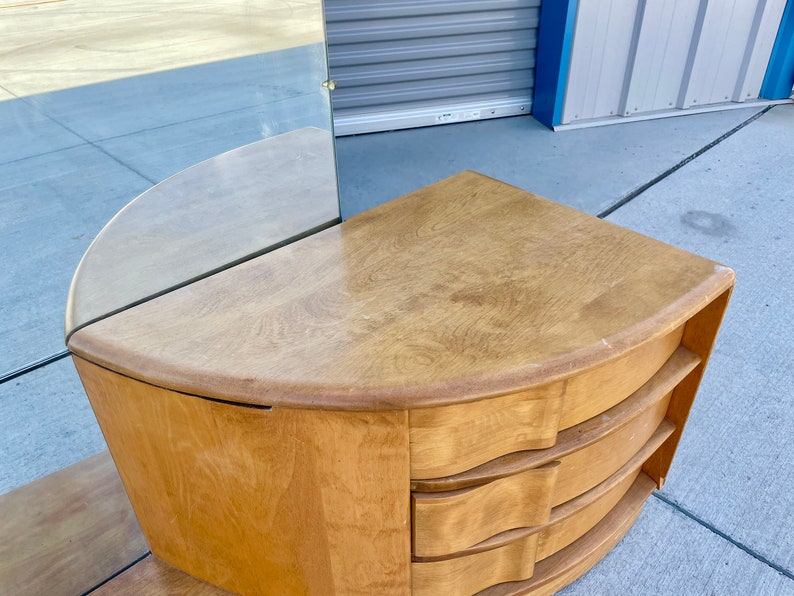 1950s Mid Century Vanity by Heywood Wakefield image 9