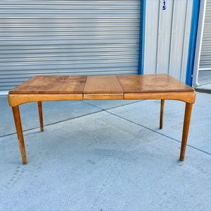 1960s Mid Century Maple Dining Table by Heywood Wakefield image 9