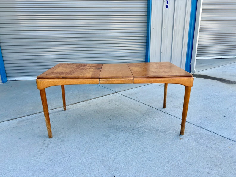 1960s Mid Century Maple Dining Table by Heywood Wakefield image 9