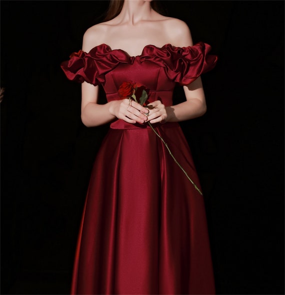 Simple elegant shop ball gowns
