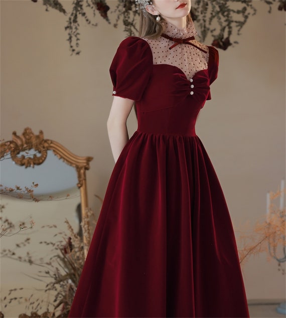 Modest 3/4 Sleeves V-neck Long Satin Wedding Dresses Burgundy Ball Gow –  alinanova