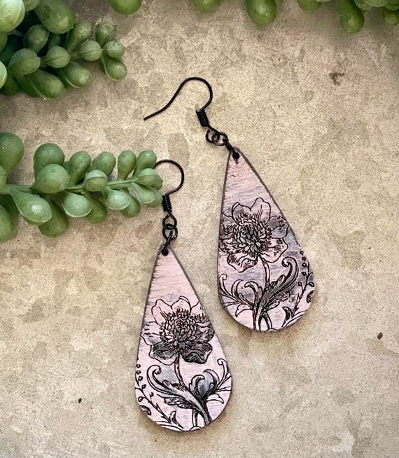 Long Teardrop Vintage Floral Earring Digital Laser File PDF