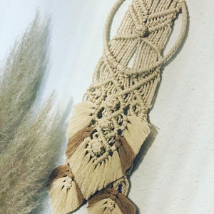 Handgewebtes Makramee mit schöne Angel, Mittleres Wand ornament Makramee, Valentinstag Geschenk