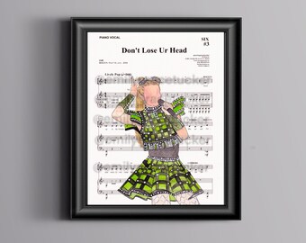 Dylan Mulvaey Anne Boleyn in SIX