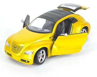 Maisto Chrysler Pronto Cruizer Concept Coupe 1/18 Green Diecast