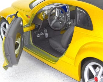 Maisto Chrysler Pronto Cruizer Original Concept PT Cruiser 1:18