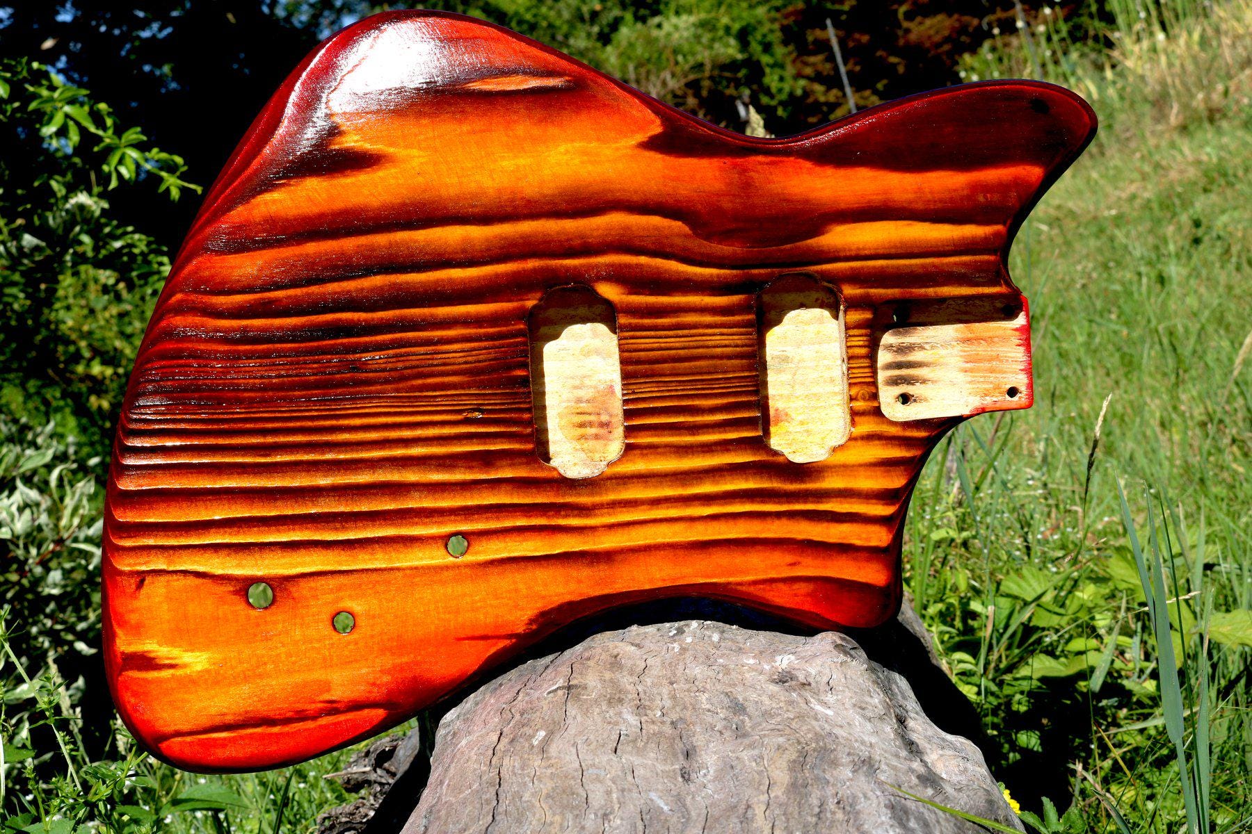Meteora style " barncaster" body dual HB
