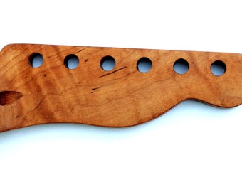 Telecaster neck, roasted flame maple, 22 frets, leveled and polished, 9,5" radius