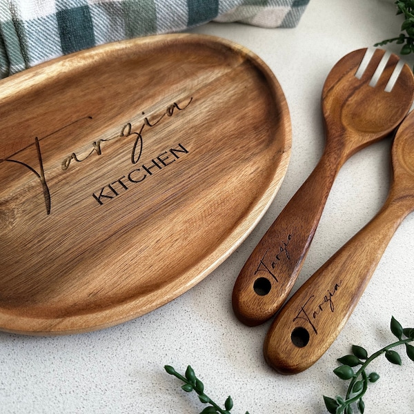 Personalised board and cutlery servers | Mother’s Day gift | House warming gift | engraved board | Kitchen board personalised | Folk spoon