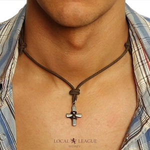 Herenketting met metalen kruishanger VERSTELBAAR lederen koord man noodlijdende look touw vakantiecadeau voor mannen vriend vader echtgenoot vader