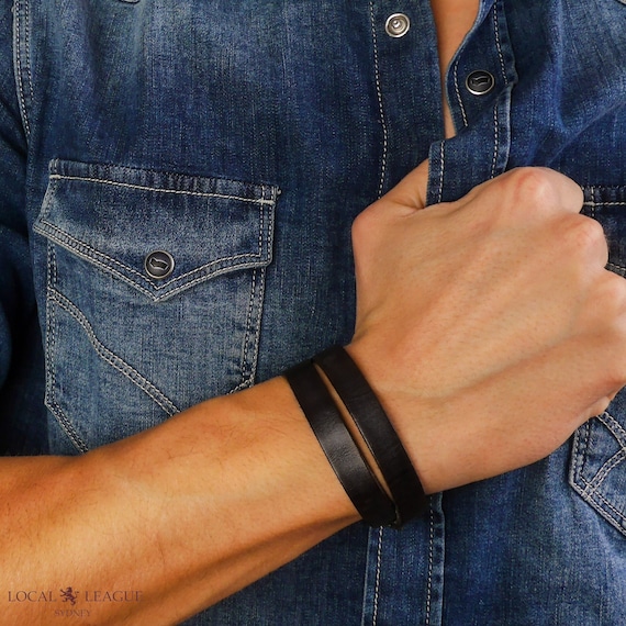 Plain black deals bracelet