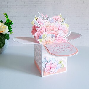 Carte florale rose de boîte, carte d'anniversaire de fête des mères toute occasion