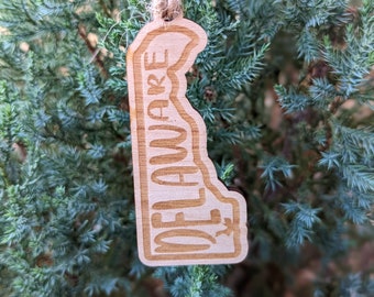 Engraved Delaware  Christmas Ornament