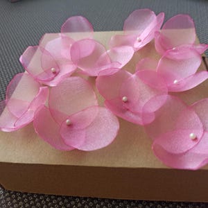 pink organza flowers, sew on flower appliques, candy pink  flowers for crafts, fabric flowers, Set of 10