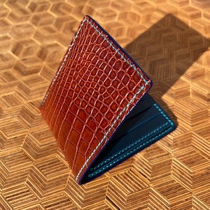 Cartera de cuero de cocodrilo hecha a mano, cartera plegable, cartera de cuero de grano completo, cartera Buttero