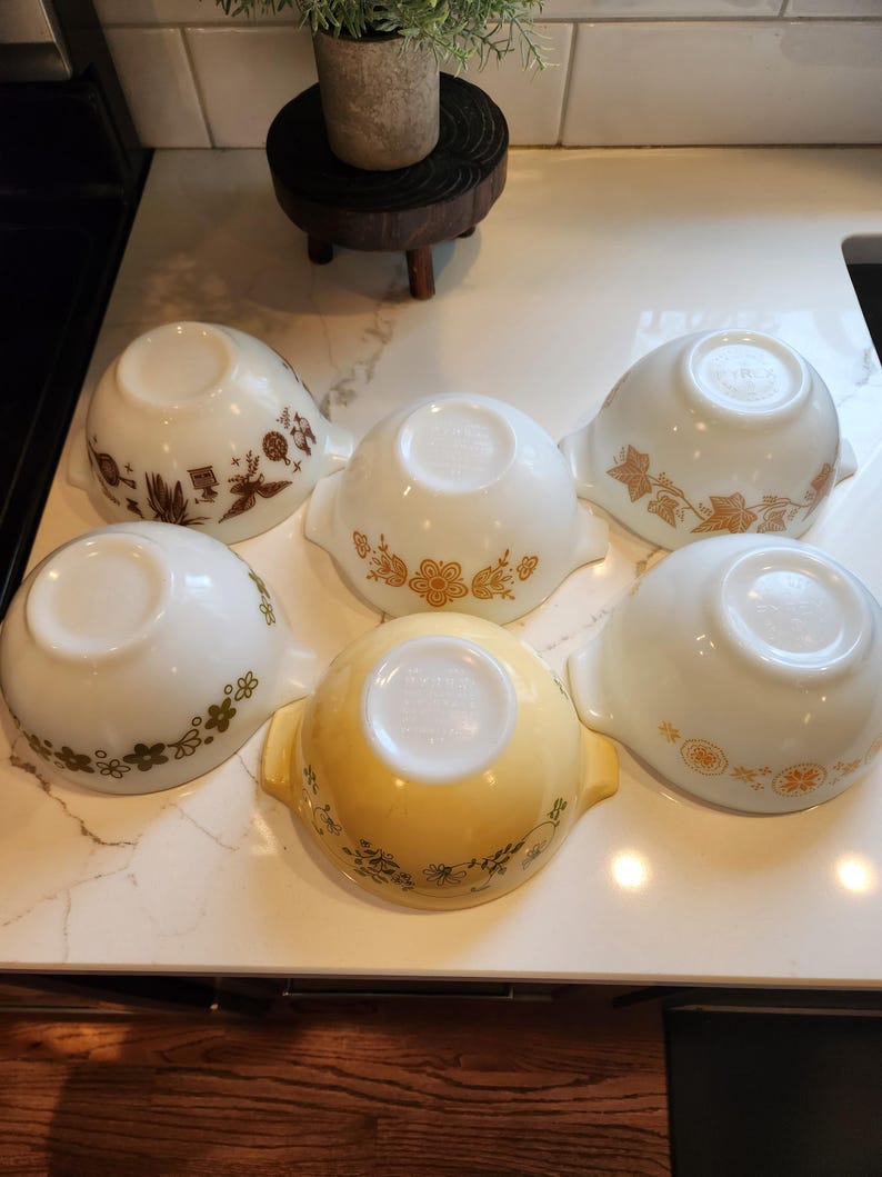 Countertop Pyrex Vintage Pyrex 441 Cinderella Bowl - Etsy
