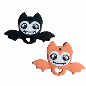 Chewelry Bat Shaped Necklace Chew Helps ADHD Anxiety Autism Bitting Distraction Jewelry Asd Adult Fidget Mental Health
