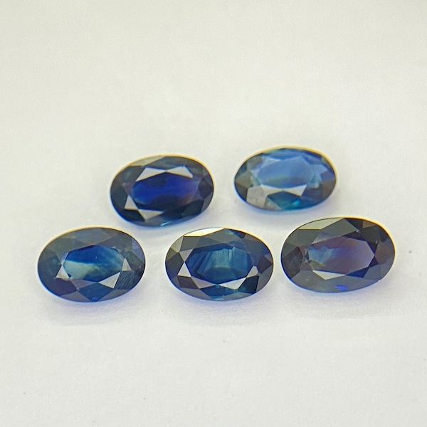 AAA Grade Natural Party Sapphire Oval shape faceted Gemstone BI Color 4x6mm Changing Sapphire Making For Jewelry very Affordable Price.