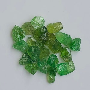27.25 Carat Natural Grossular Garnet Raw Crystals: Loose Gemstones for Jewelry
