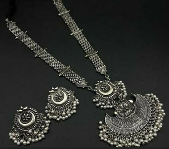 Metal clearance necklace set