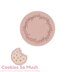 Leaf wreath cookie debosser, cookie decorating, baking tools, wedding wreath