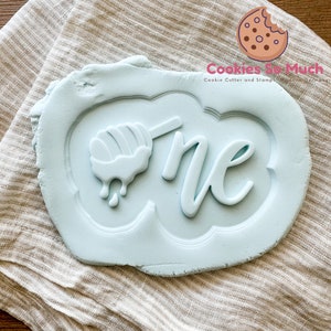 Honey spoon one cookie stamp debosser cutter, First birthday theme, Babyparty, Geburtstage, Hunny Pot, Hunny Bee