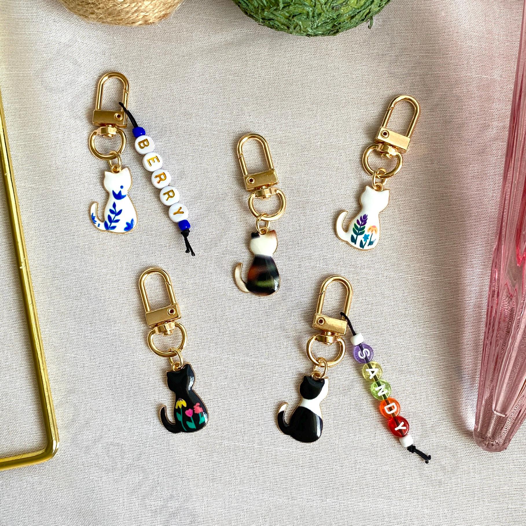 Personalized Cat Keychain, Custom Name Beaded Pet Keyring, Cute Gold ...