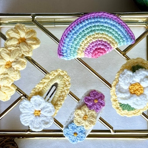 Crochet Flower Hair Clips: Amigurumi Daisy, Rainbow Barrettes