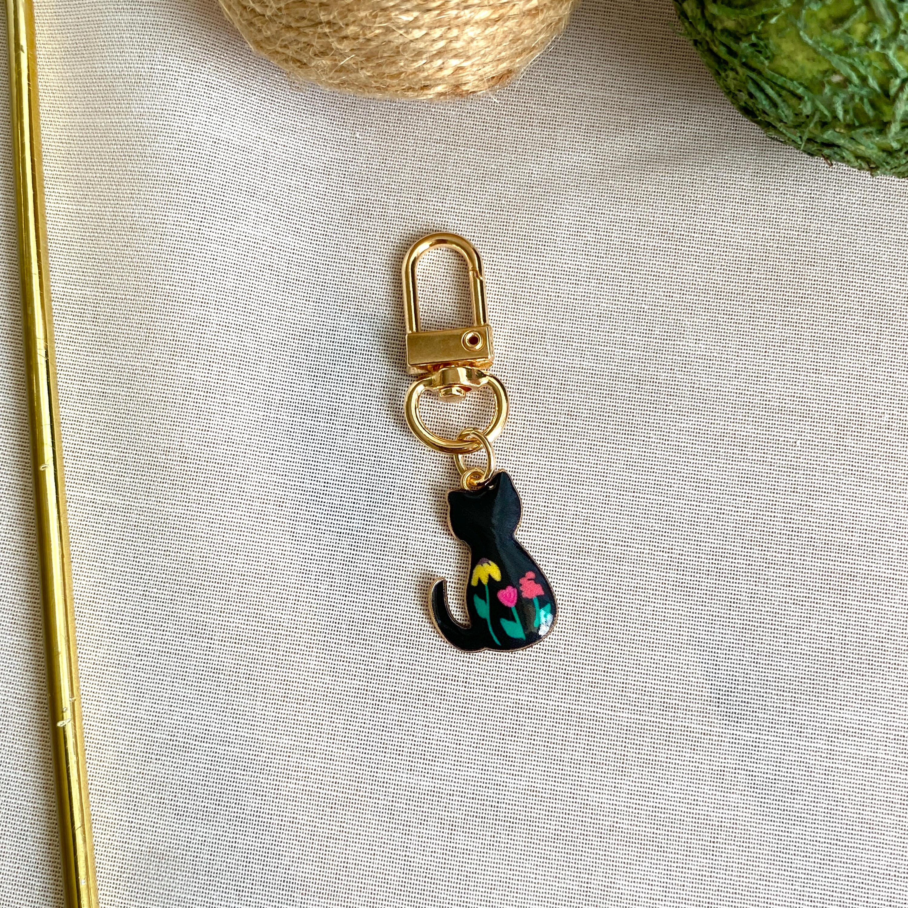 Personalized Cat Keychain, Custom Name Beaded Pet Keyring, Cute Gold ...