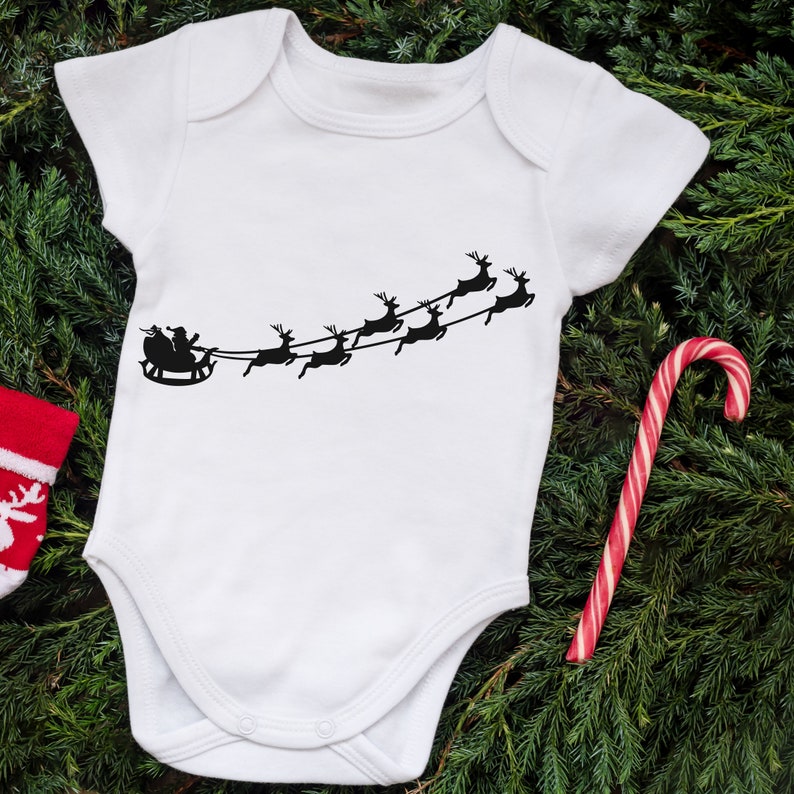 Santas Sleigh With Reindeer SVG and PNG Cut Files, Digital Download ...