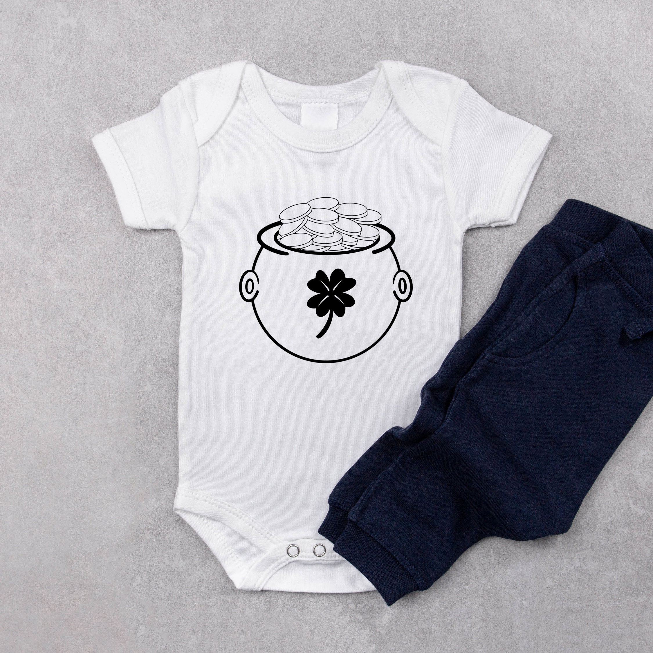 Pot of Gold SVG and PNG Bundle, Digital Download - Etsy Canada