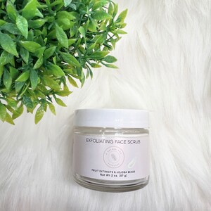 Exfoliating Facial Scrub